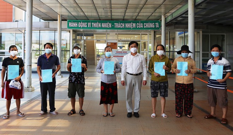Last four COVID-19 patients given all-clear in Quang Nam